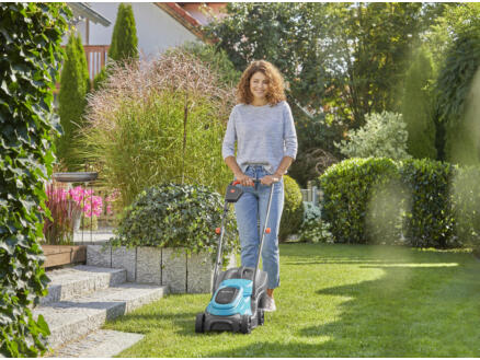 Tondeuse Sans Fil Gardena EasyMax 32/18V P4A Solo – 32 Cm – Jusqu’à 200 M² – Batterie Power For All