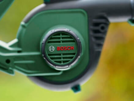 Bosch UniversalLeafBlower 18V-130 souffleur de feuilles sans fil + chargeur